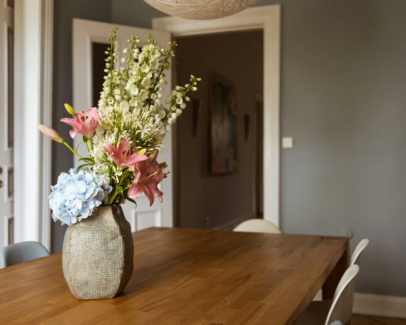The Subtle Art of Scent: Elevating Real Estate Showings with Fragrance