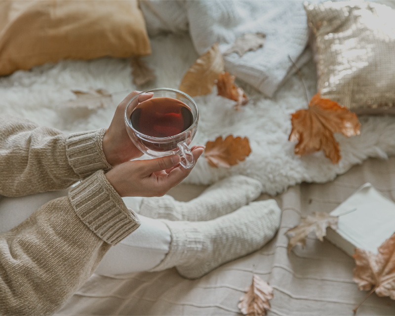 Aromatherapy of Autumn: Exploring the Healing Power of Seasonal Scents