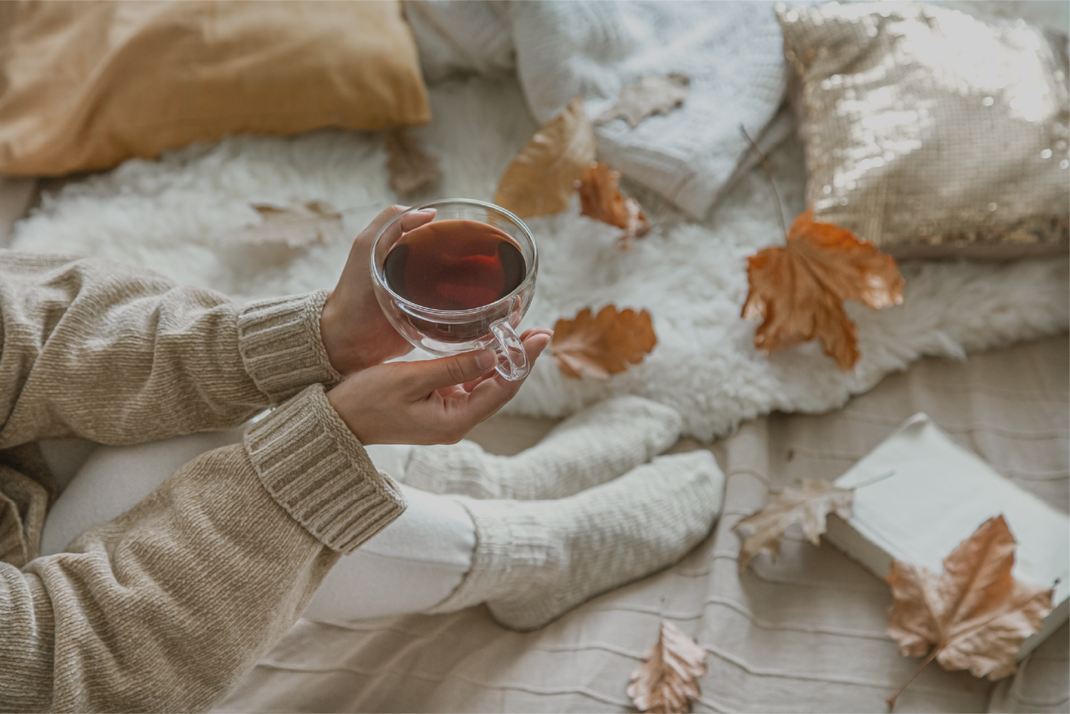 Aromatherapy of Autumn: Exploring the Healing Power of Seasonal Scents